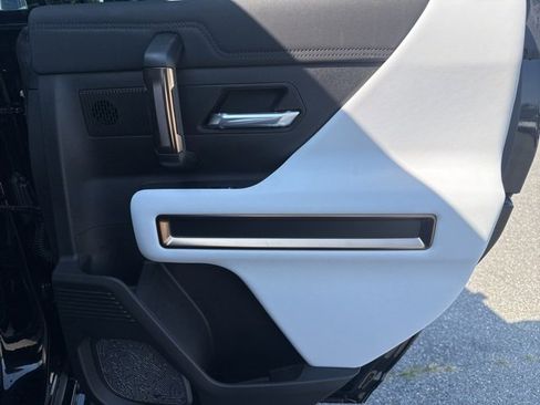 New 2025 GMC Hummer EV 3X w/ Extreme Off-Road Package image 27