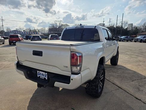 Used 2021 Toyota Tacoma TRD Sport w/ Advanced Technology Package image 7