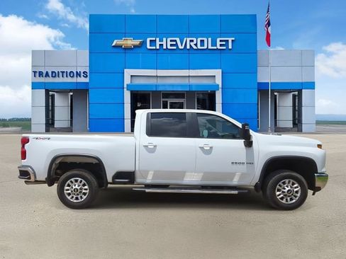 Certified 2025 Chevrolet Silverado 2500 LT w/ Convenience Package AWD/4WD image 10