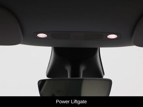Used 2021 Tesla Model Y Long Range AWD/4WD image 17