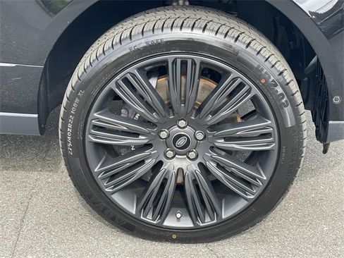 Used 2022 Land Rover Range Rover Westminster Edition image 37