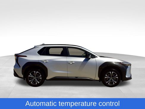 Used 2025 Toyota bZ4X FWD w/ Weather Package image 5