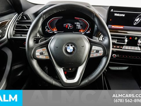 Used 2025 BMW X4 xDrive30i AWD/4WD image 28