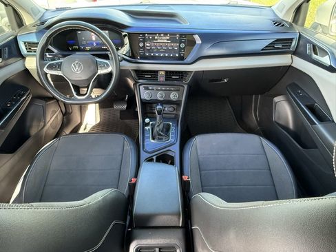 Used 2022 Volkswagen Taos SE image 20