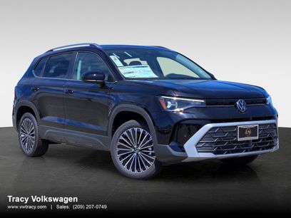 New 2025 Volkswagen Taos SE