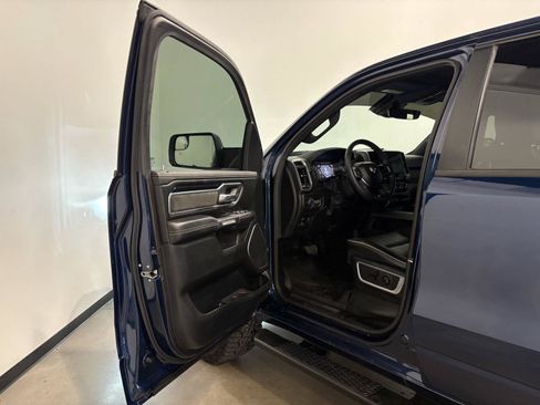 Used 2021 RAM 1500 Laramie w/ Sport Appearance Package AWD/4WD image 11