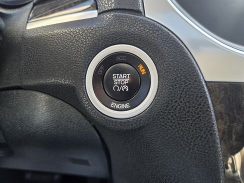 Used 2016 Chrysler 300 C w/ Safetytec Plus Group image 20