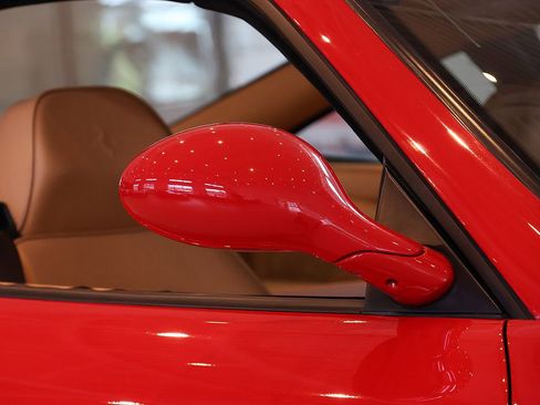 Used 1998 Ferrari 550 Maranello image 6