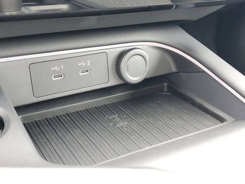 New 2026 Nissan Sentra SV w/ SV Convenience Package FWD image 30