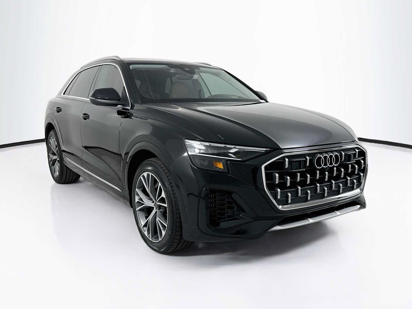 Used 2024 Audi Q8 Prestige AWD/4WD image 7