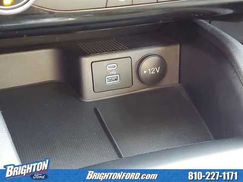 Certified 2022 Ford Escape SE w/ Convenience Package image 27