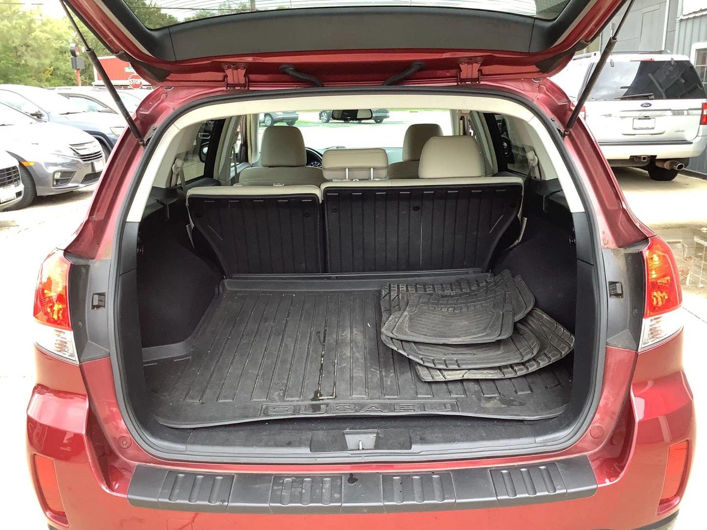 Used 2013 Subaru Outback 2.5i Limited AWD/4WD image 18