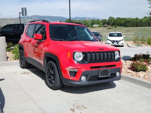 Used 2020 Jeep Renegade Altitude FWD image 1