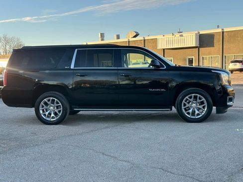 Used 2018 GMC Yukon XL SLT w/ Open Road Package image 8
