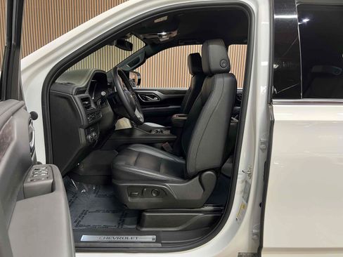 Used 2023 Chevrolet Tahoe LT RWD image 6
