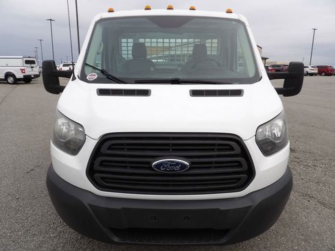 Used 2017 Ford Transit 250 138 RWD image 8