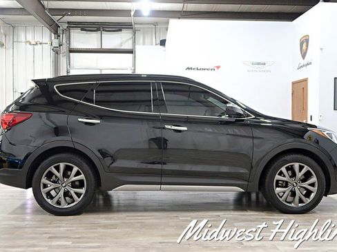Used 2017 Hyundai Santa Fe Sport AWD/4WD image 8