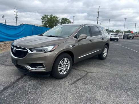 Used 2020 Buick Enclave Essence w/ Trailering Package, 5000 lbs. AWD/4WD image 2