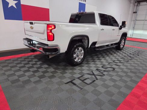 Used 2022 Chevrolet Silverado 2500 LTZ w/ LTZ Premium Package AWD/4WD image 25