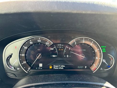 Used 2019 BMW 540i w/ Convenience Package image 19