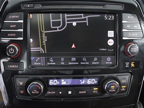 Used 2019 Nissan Maxima 3.5 SL w/ Floor Mat Group image 16