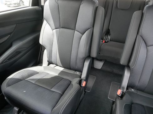 Used 2025 Subaru Ascent Premium AWD/4WD image 12
