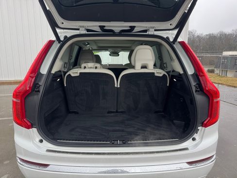 Certified 2023 Volvo XC90 B5 Plus w/ Protection Package Premier image 19