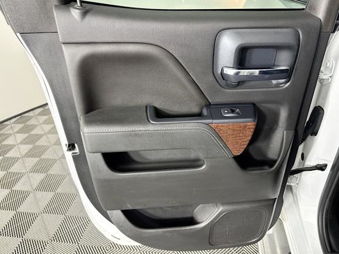 Used 2014 GMC Sierra 1500 SLE image 23