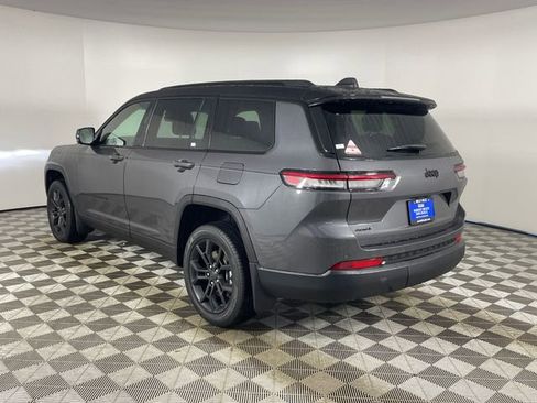 New 2025 Jeep Grand Cherokee L Limited w/ Trailer Tow Package AWD/4WD image 5