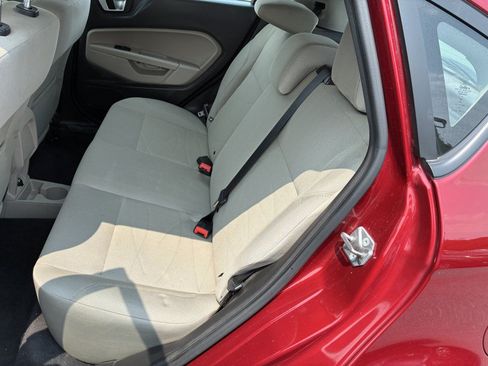 Used 2016 Ford Fiesta SE FWD image 14