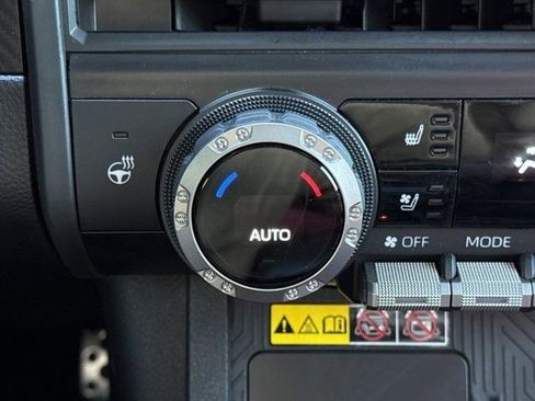 Used 2024 Toyota Tacoma TRD Pro image 21