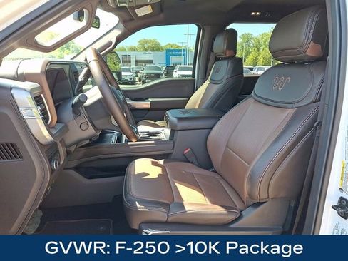 Used 2025 Ford F250 King Ranch AWD/4WD image 2
