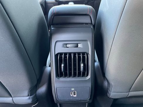 Used 2024 Dodge Hornet R/T image 28