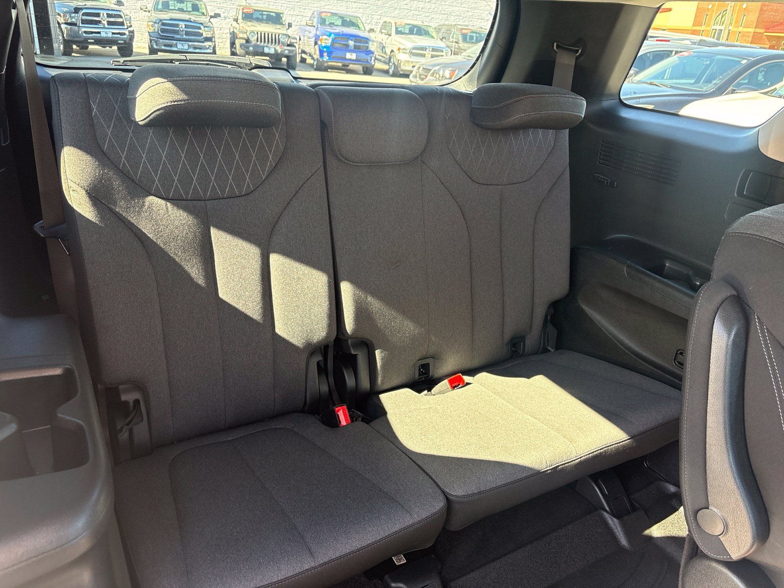 Used 2020 Hyundai Palisade SEL w/ Convenience Package AWD/4WD image 22