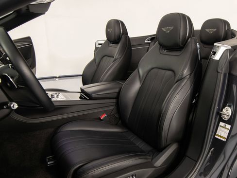 Used 2020 Bentley Continental GT AWD/4WD image 18