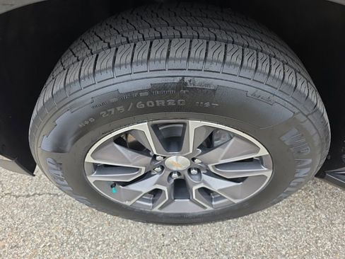 Used 2023 Chevrolet Tahoe LT w/ Luxury Package image 41