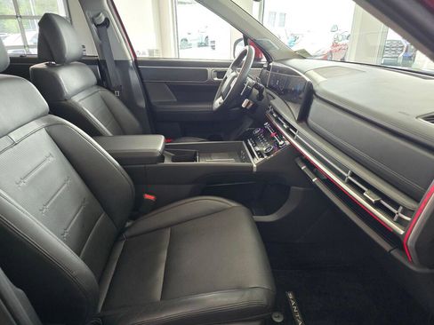 Used 2024 Hyundai Santa Fe Limited AWD/4WD image 42