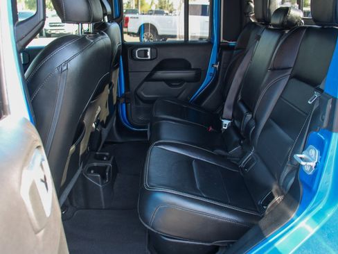 Used 2021 Jeep Gladiator Overland w/ Popular Equipment Package image 34