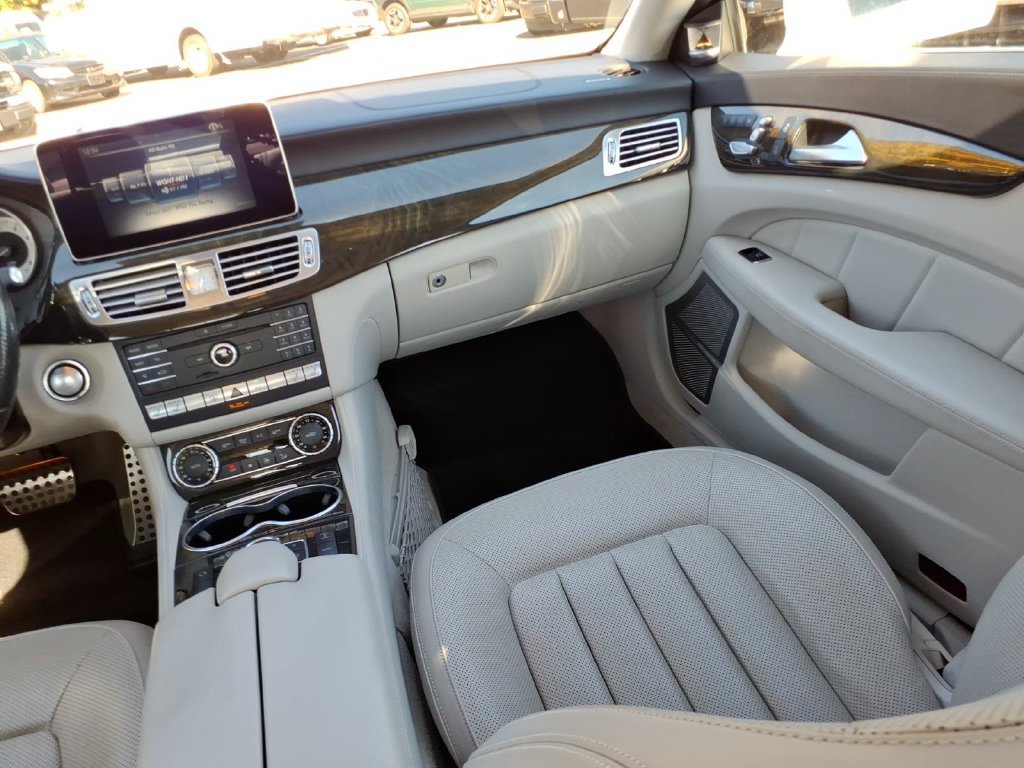 Used 2017 Mercedes-Benz CLS 550 image 18