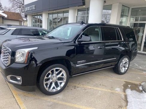 Used 2020 GMC Yukon Denali w/ Denali Premium Package AWD/4WD image 1