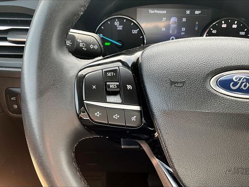Used 2022 Ford Escape SEL FWD image 22