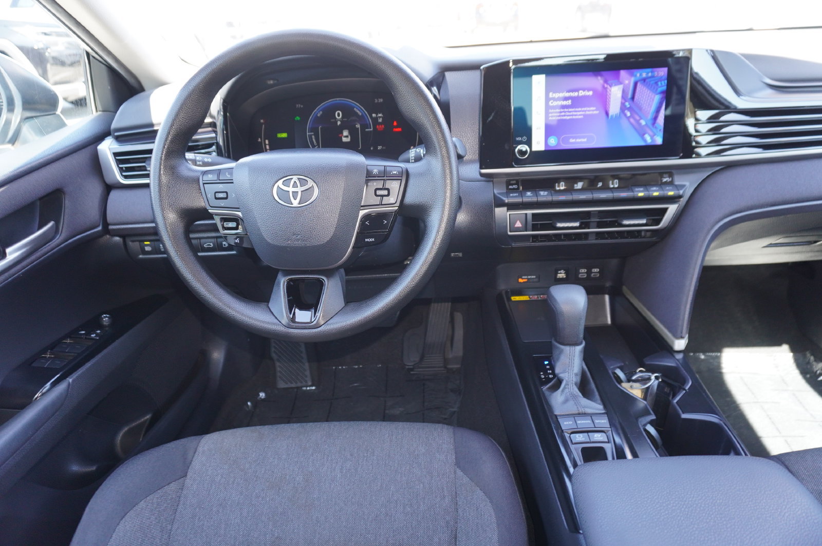 Certified 2025 Toyota Camry LE FWD image 10