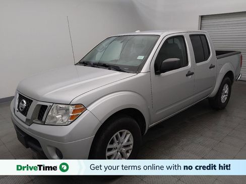 Used 2018 Nissan Frontier SV RWD image 1