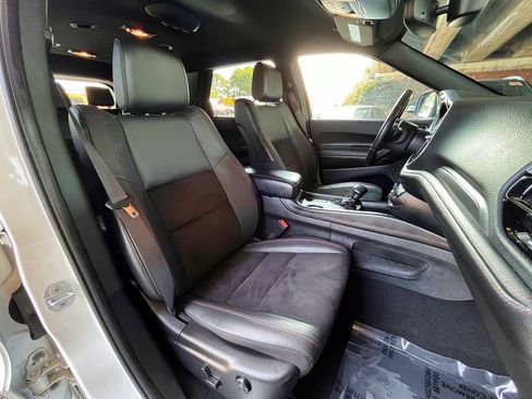 Used 2022 Dodge Durango R/T w/ Blacktop Package AWD/4WD image 23