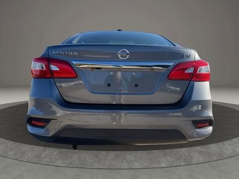 Used 2019 Nissan Sentra SV image 4