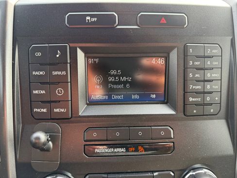 Used 2017 Ford F150 XLT image 18