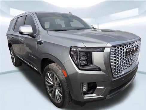 Used 2024 GMC Yukon Denali image 7