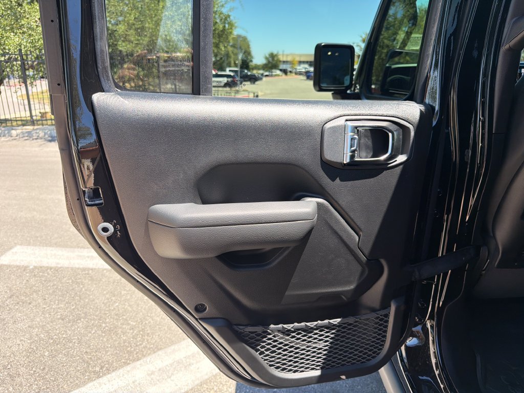 New 2026 Jeep Wrangler Unlimited Rubicon 392 AWD/4WD image 31