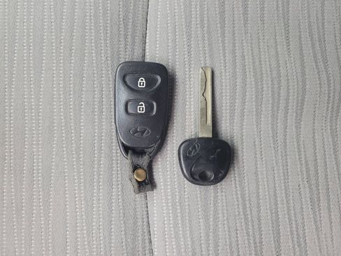 Used 2017 Hyundai Accent SE image 32