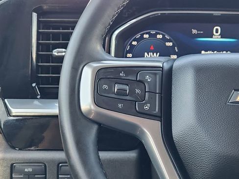 Used 2023 Chevrolet Silverado 1500 LT image 28
